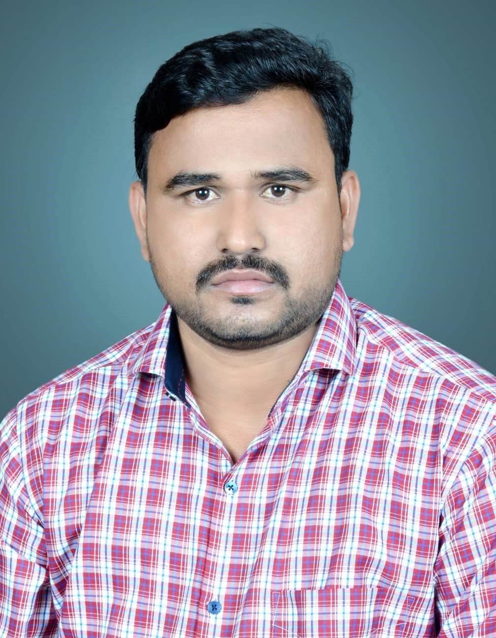 Mr. Dinesh Kumar Yadav